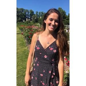 Meet your Posher, Leslie